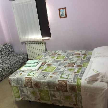 B&B Il Medioevo Pesche Kültér fotó